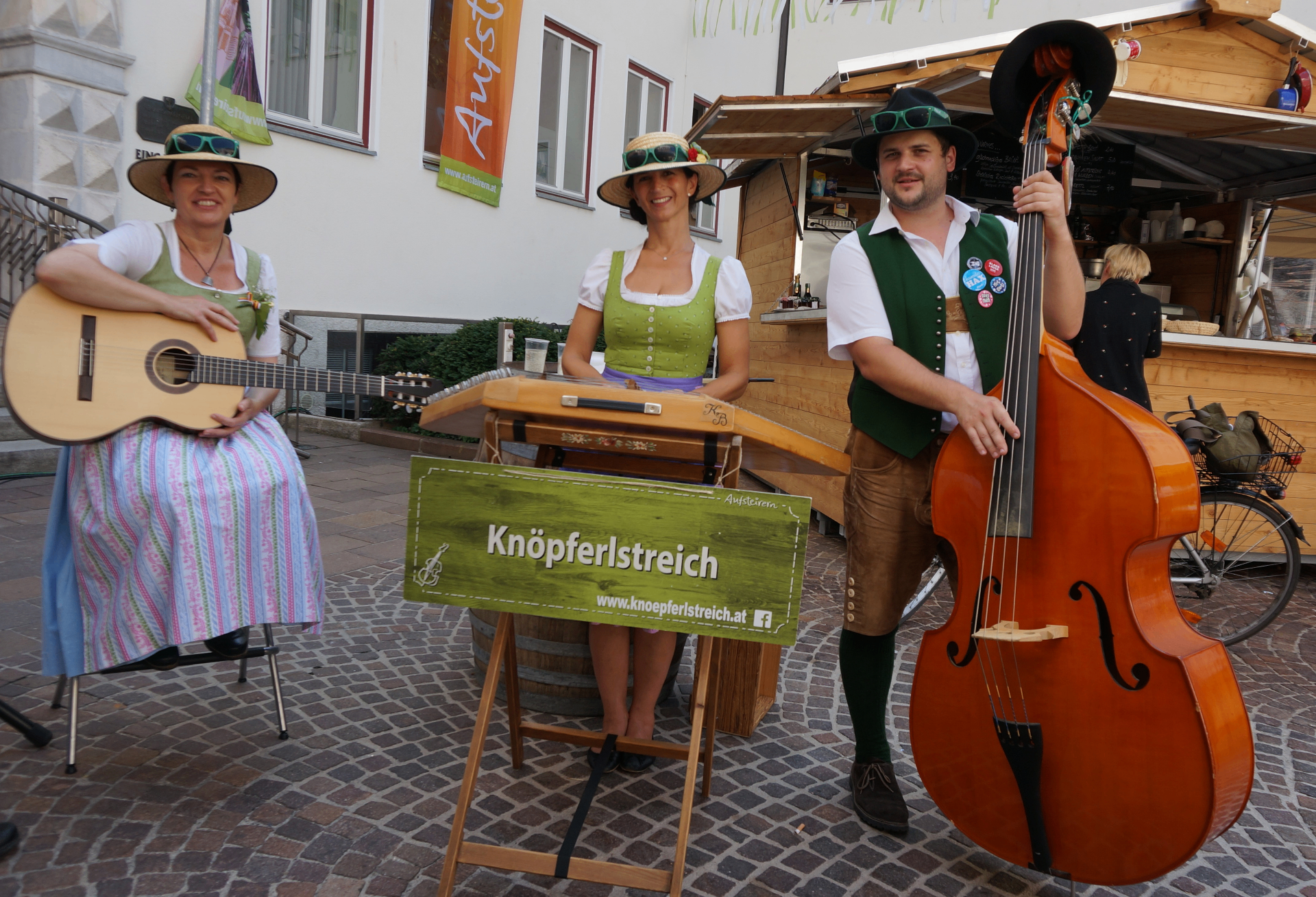 Frühschoppen & Dorffest